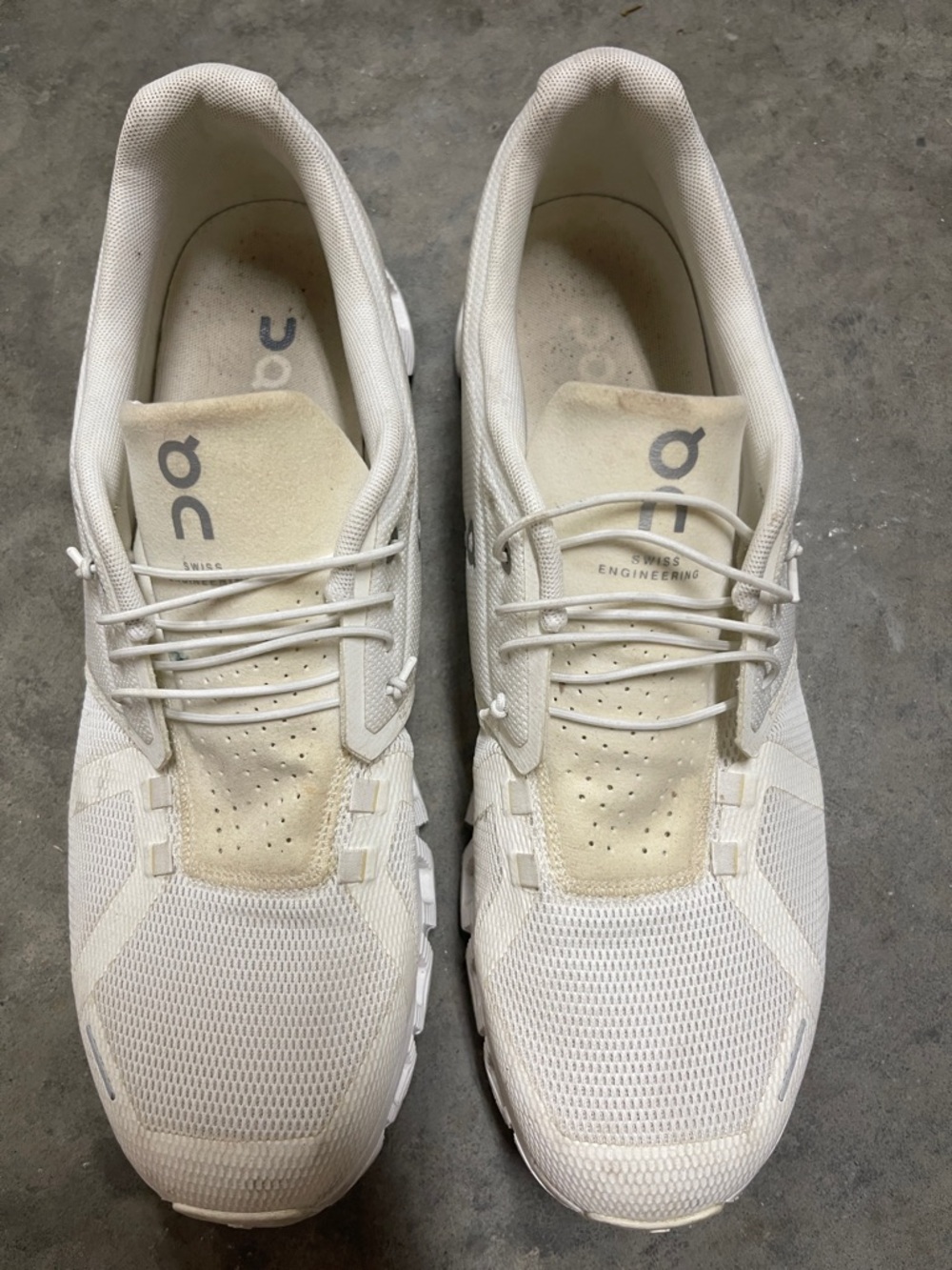 On Running Men's Sneakers in Cream and White